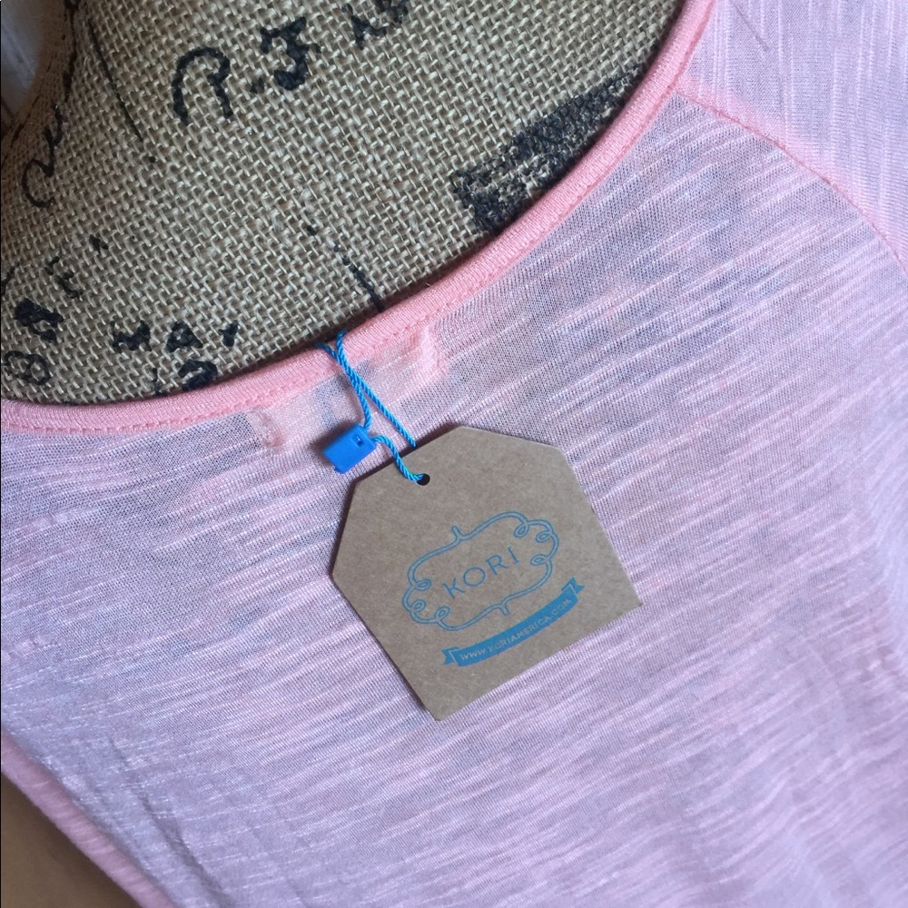 NWT Lace Trim Top - Picture 5 of 5